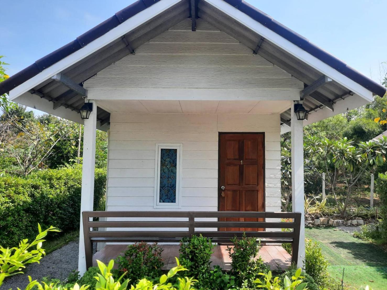 Apartament Homlomchomsuan หอมลมชมสวน Ban Mai  Zewnętrze zdjęcie
