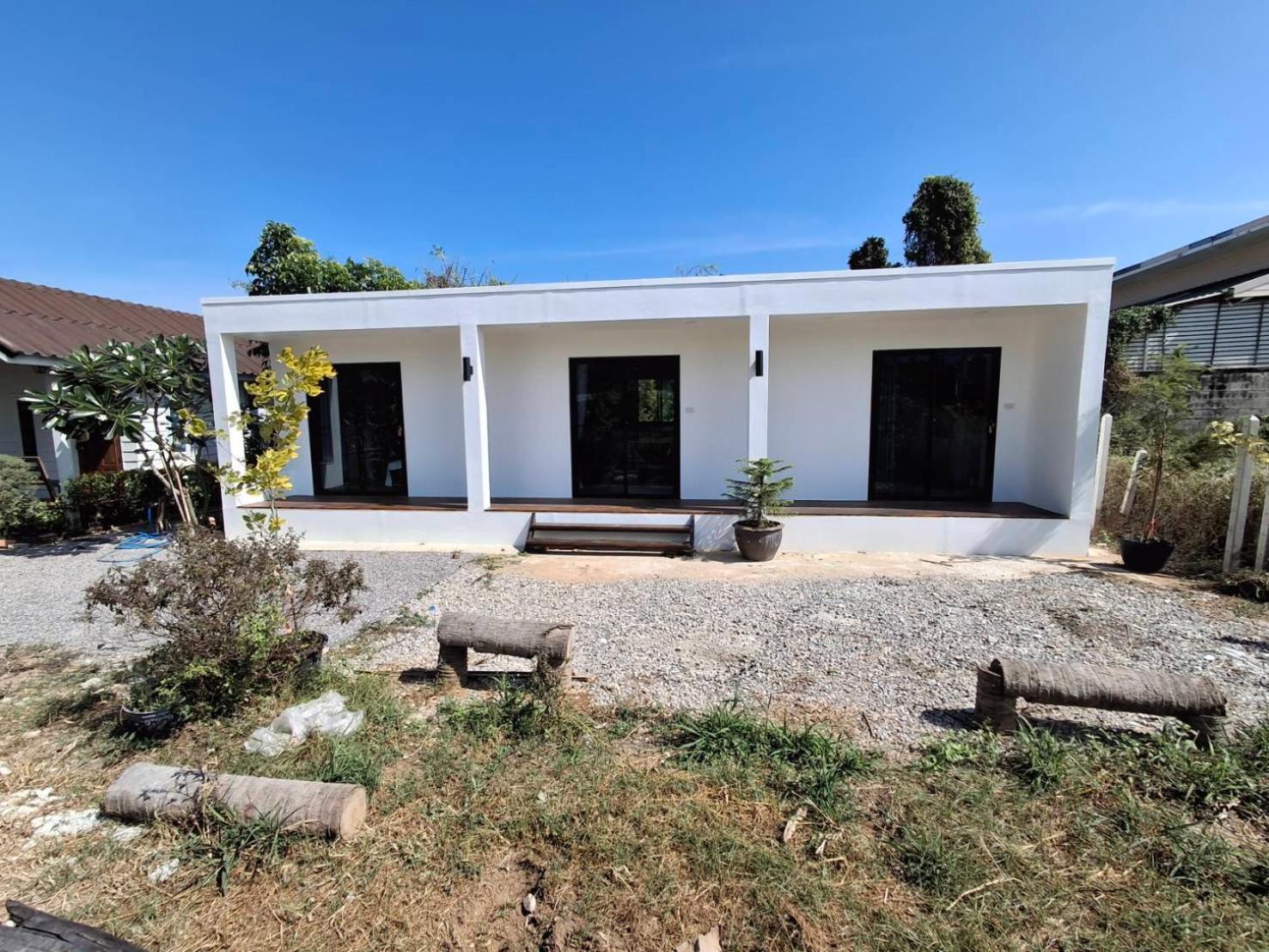 Apartament Homlomchomsuan หอมลมชมสวน Ban Mai  Zewnętrze zdjęcie