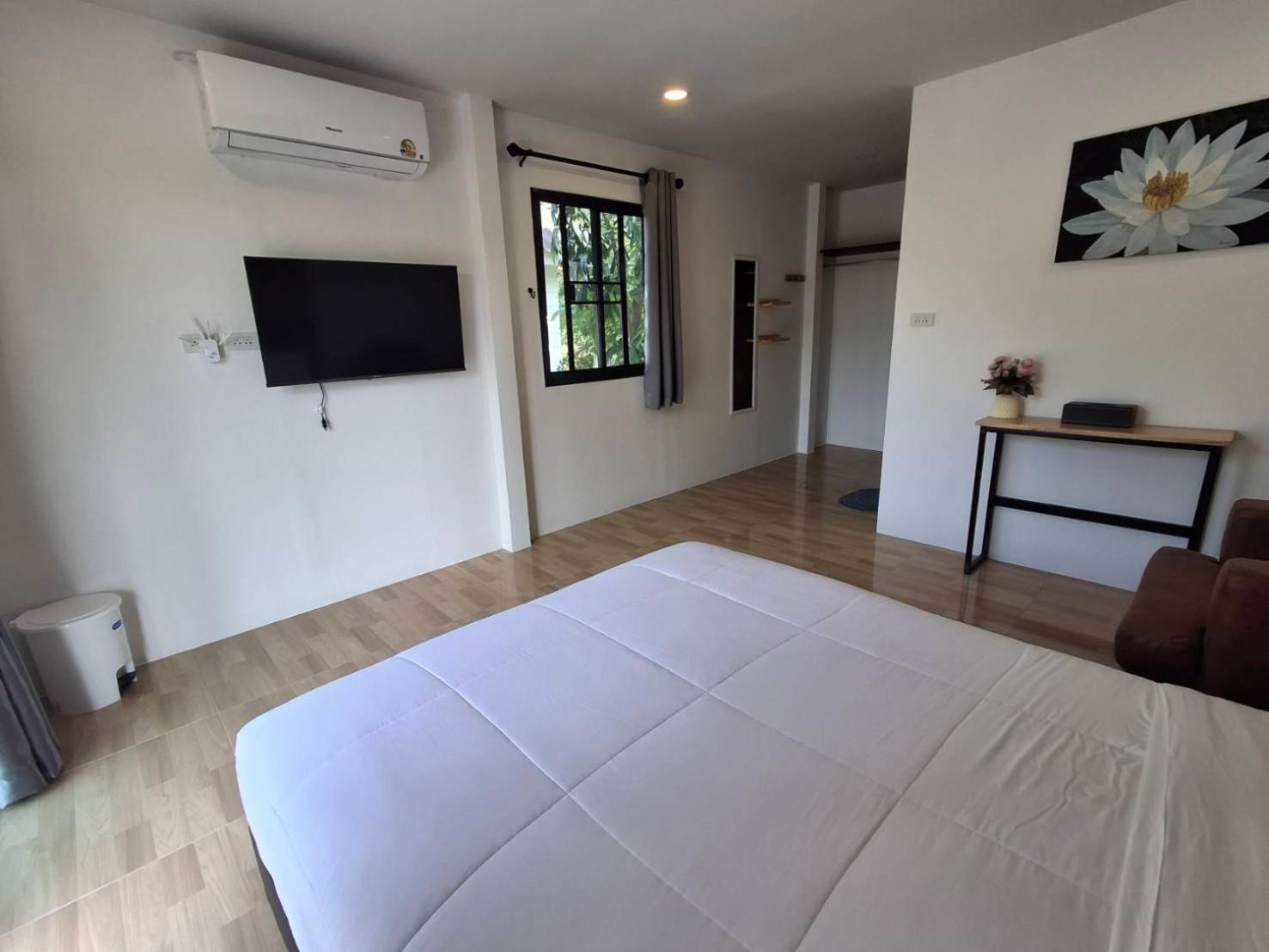 Apartament Homlomchomsuan หอมลมชมสวน Ban Mai  Pokój zdjęcie